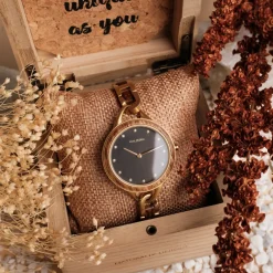 Holzkern Frangipani|DAMES Horloges