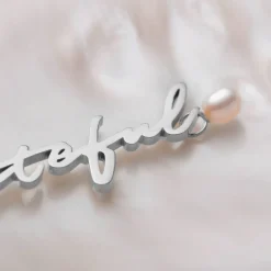 Holzkern Grateful-Charm|DAMES Charms|Sieraden