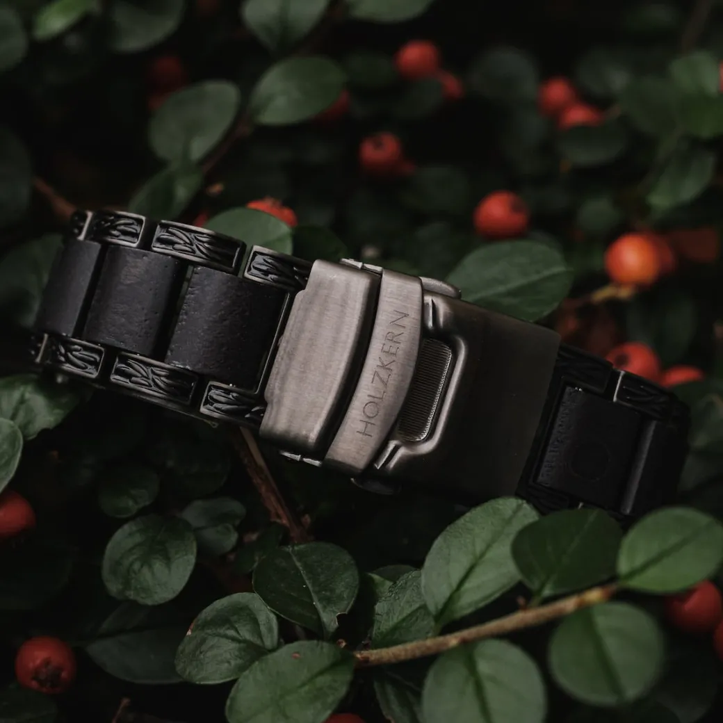Holzkern Khalili|Heren Horloges