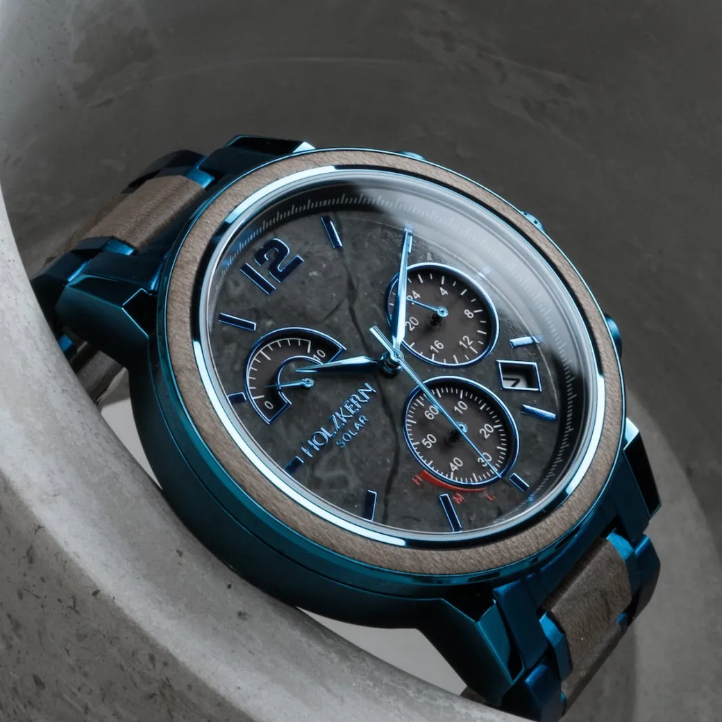 Holzkern Oscillation|Heren Horloges