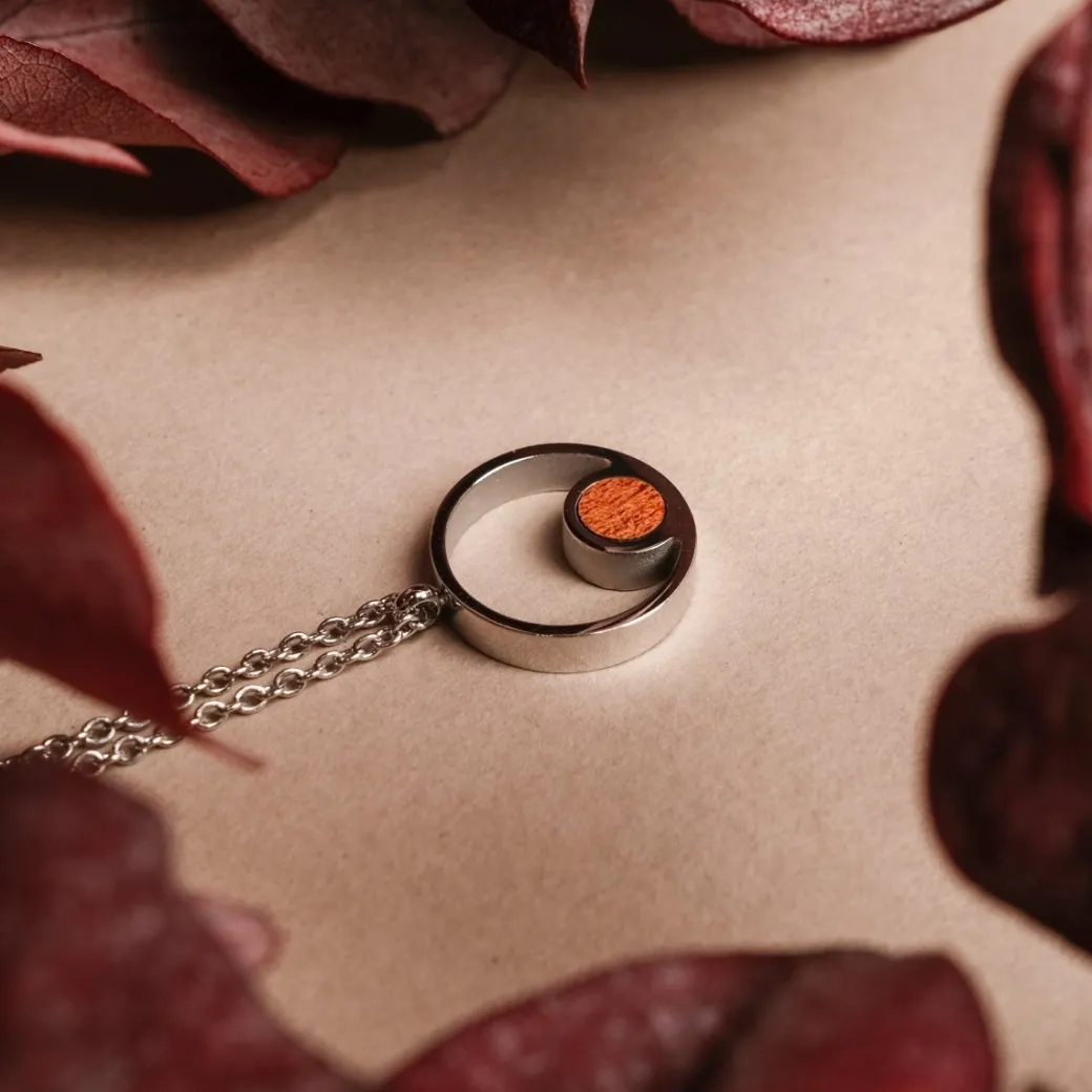 Holzkern Pigment Ketting|DAMES Kettingen