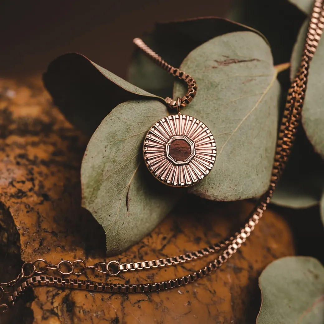 Holzkern Stencil Ketting|DAMES Kettingen|Sieraden