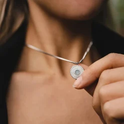 Holzkern Stencil Ketting|DAMES Kettingen|Sieraden